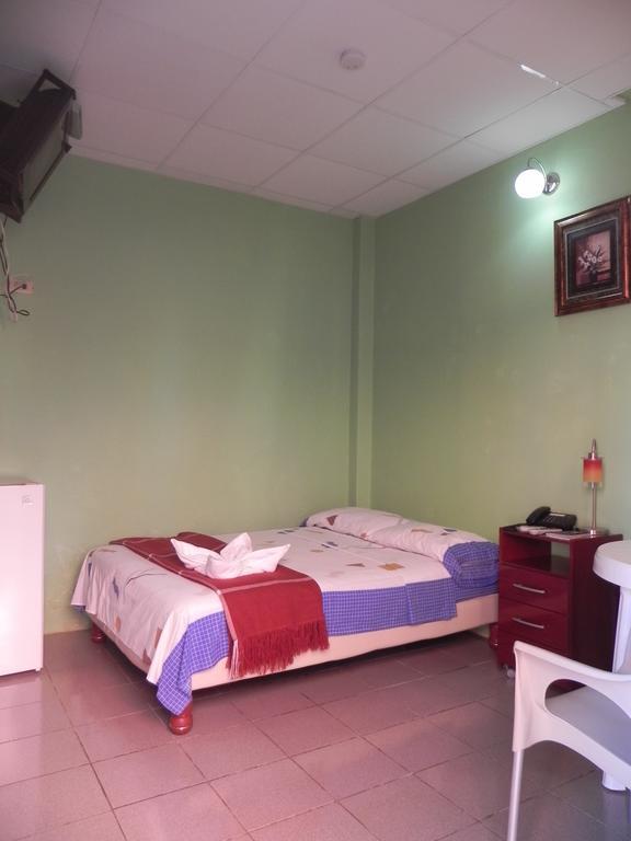 Hostal La Posada De Jose Carlos Puerto Baquerizo Moreno Ruang foto